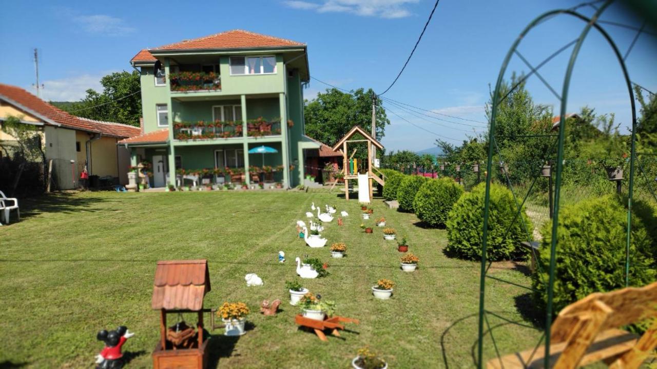 Apartment Pavlovic Soko Banja Ngoại thất bức ảnh