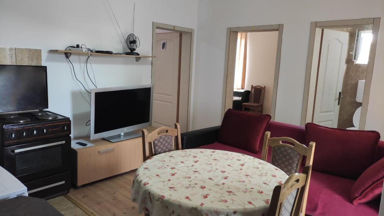 Apartment Pavlovic Soko Banja Ngoại thất bức ảnh