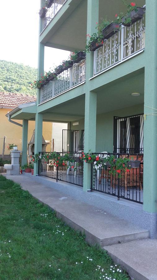 Apartment Pavlovic Soko Banja Ngoại thất bức ảnh